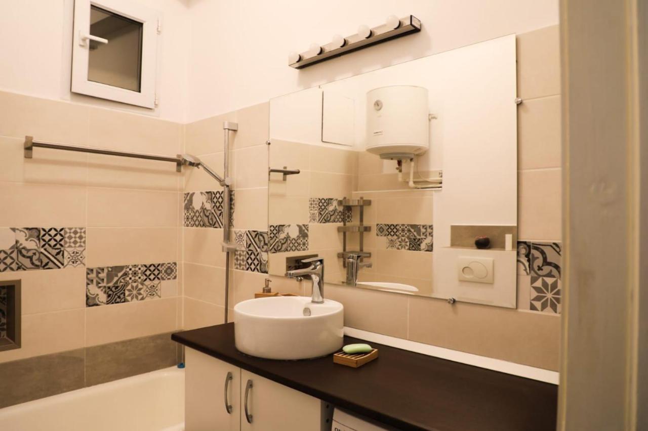 Ultracentral Cozy Apartment Near Old Town Bucareste Exterior foto
